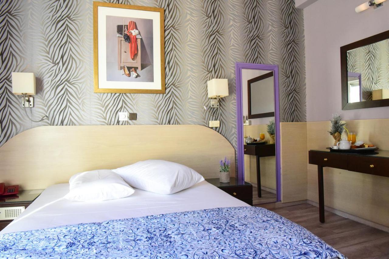 Eva Hotel Пирея Екстериор снимка